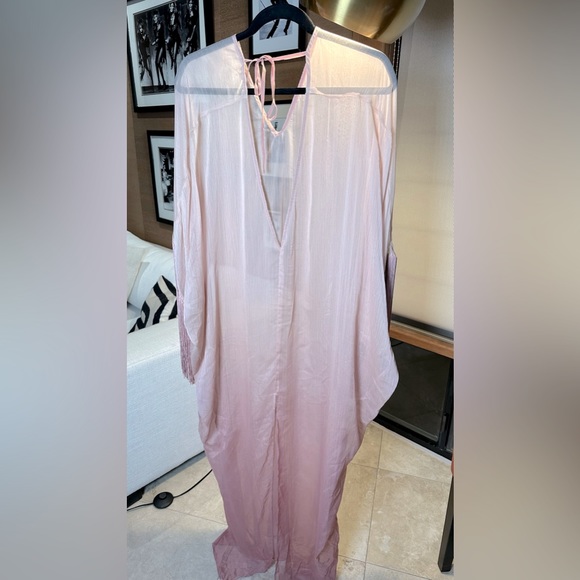 x REVOLVE Callie Caftan in Mauve Ombre by Michael Costello
Size: Small-WORN ONCE - Picture 3 of 8